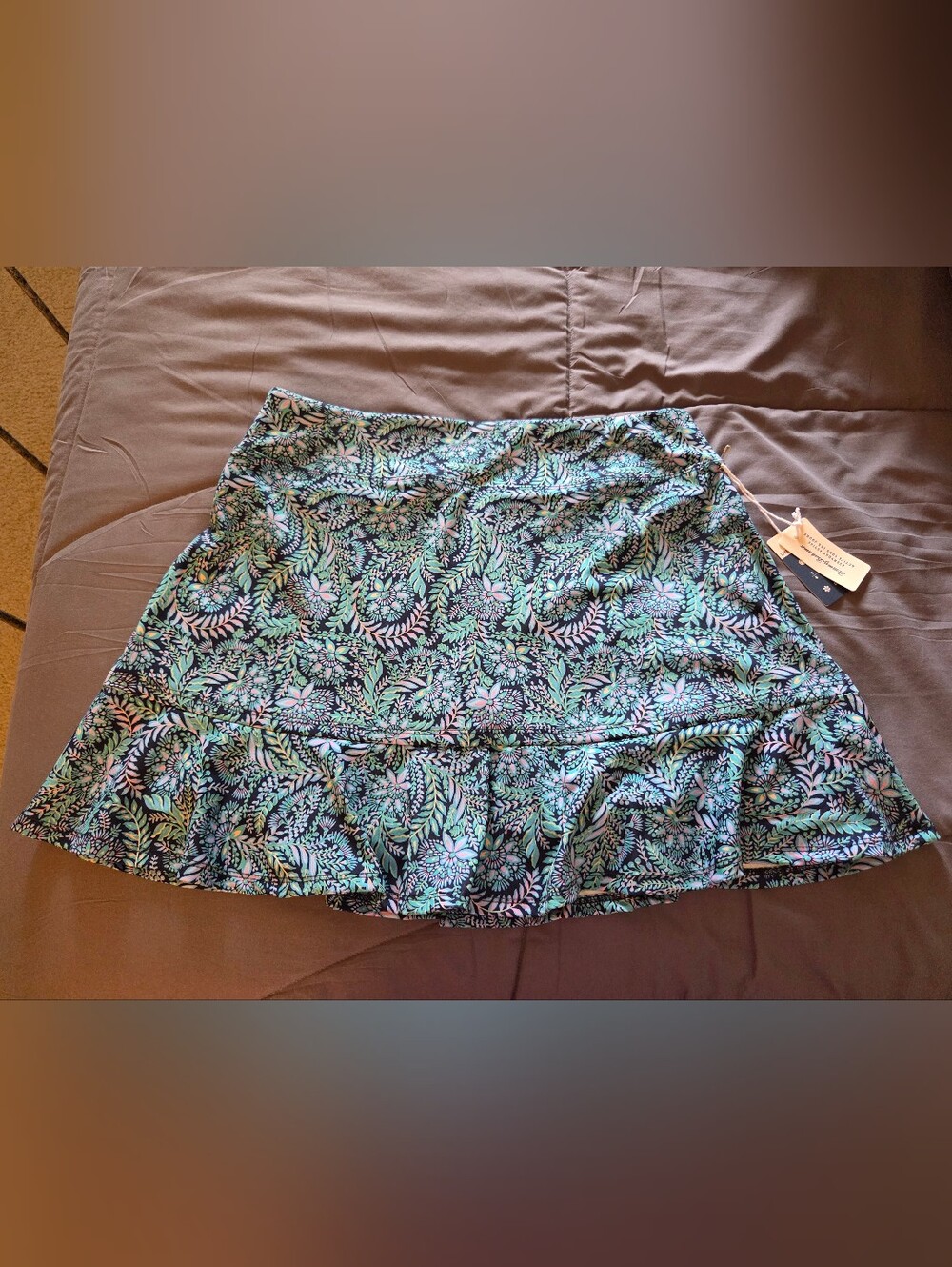 Tommy Bahama Blue/Pink and Black Botanical Ruffle Hem Everyday Active Skort
